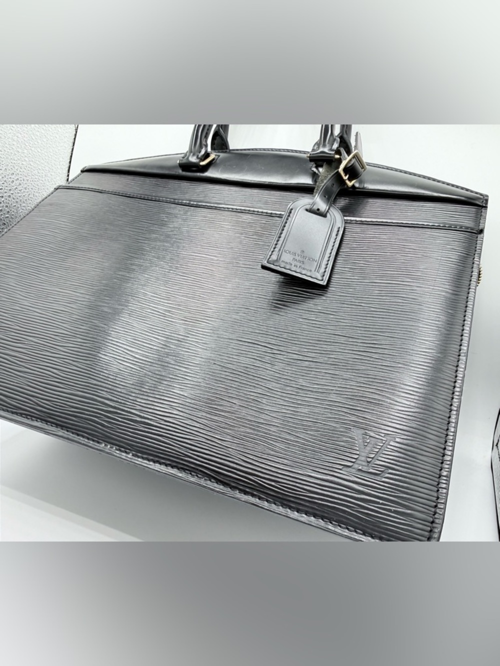 A Condition Louis Vuitton Black Epi Riviera large Handbag Briefcase
